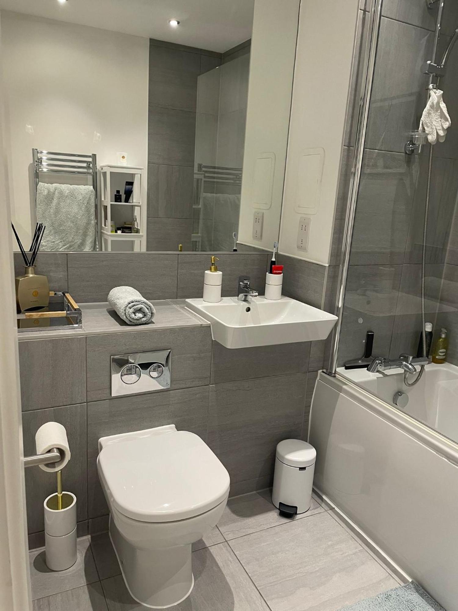 Apartmán Malixa Uk Croydon Exteriér fotografie
